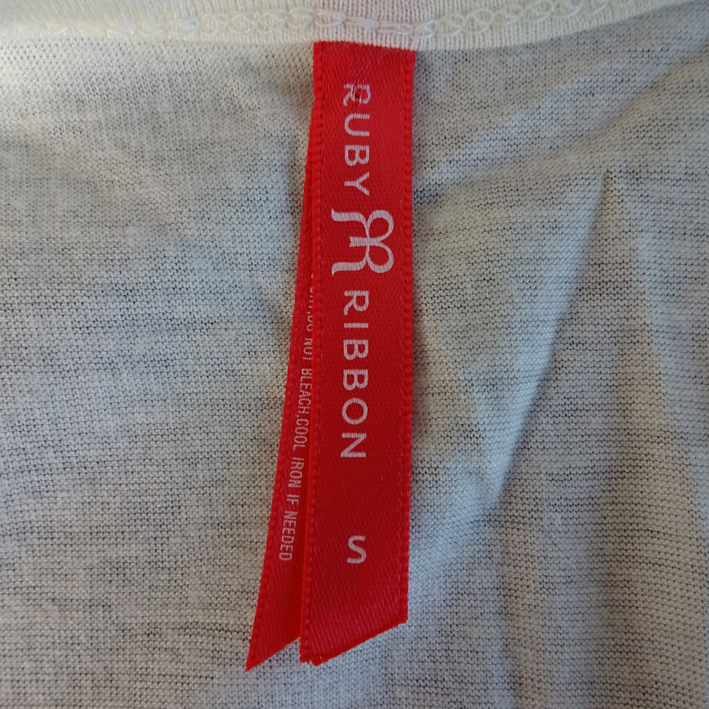 Ruby Ribbon Small Open Front Sweater Top NWOT Wool - Picture 5 of 7